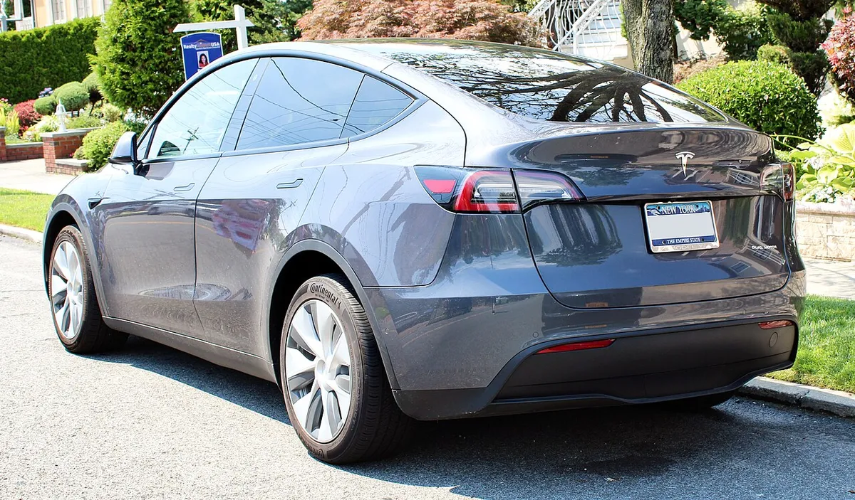 Tesla Model Y