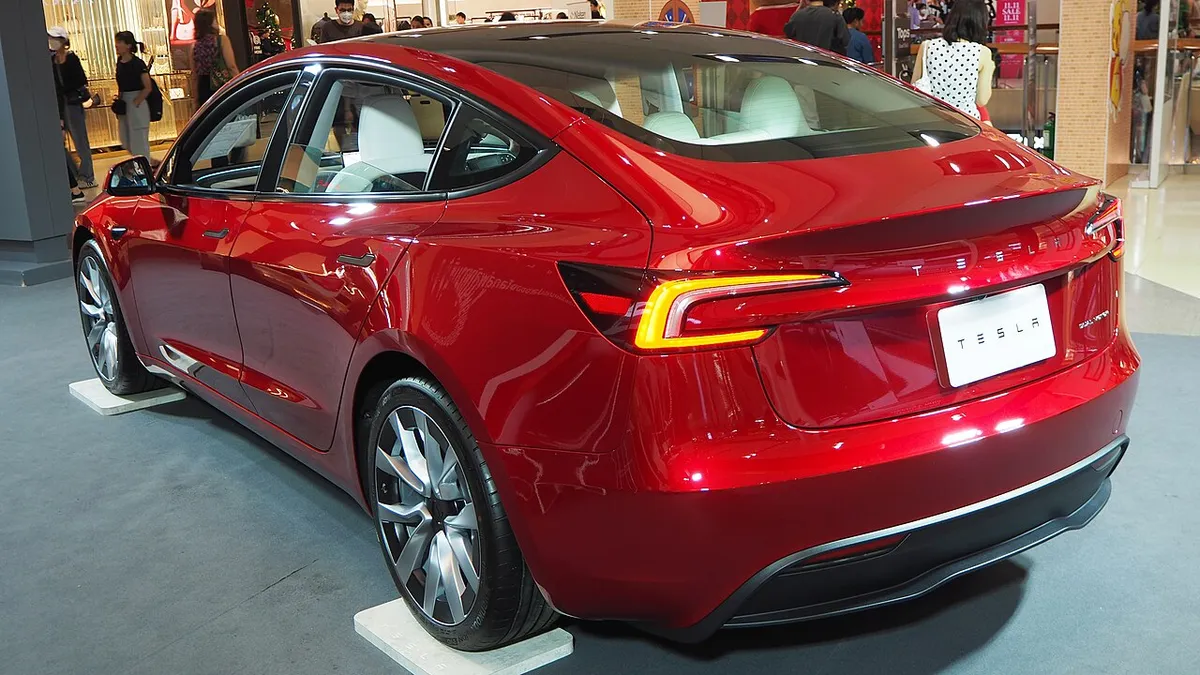 Tesla Model 3